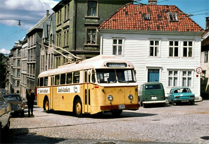 vw buss.jpg