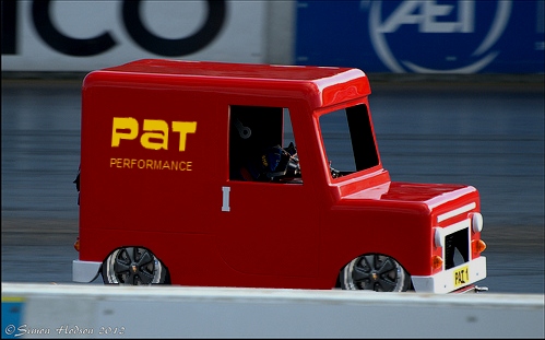 PatPerformance2.jpg