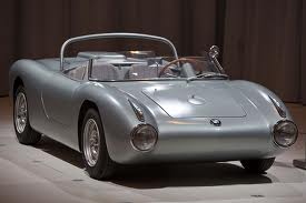 BMW700.jpg