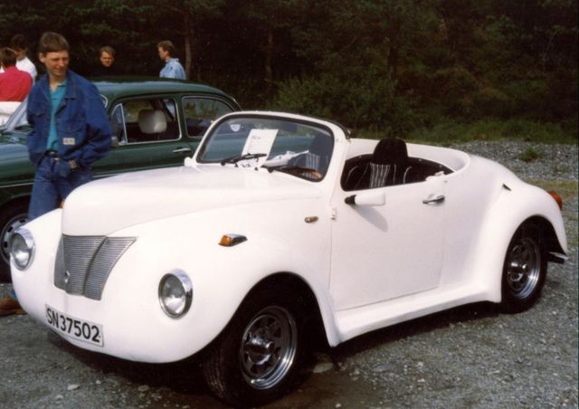roadster.jpg